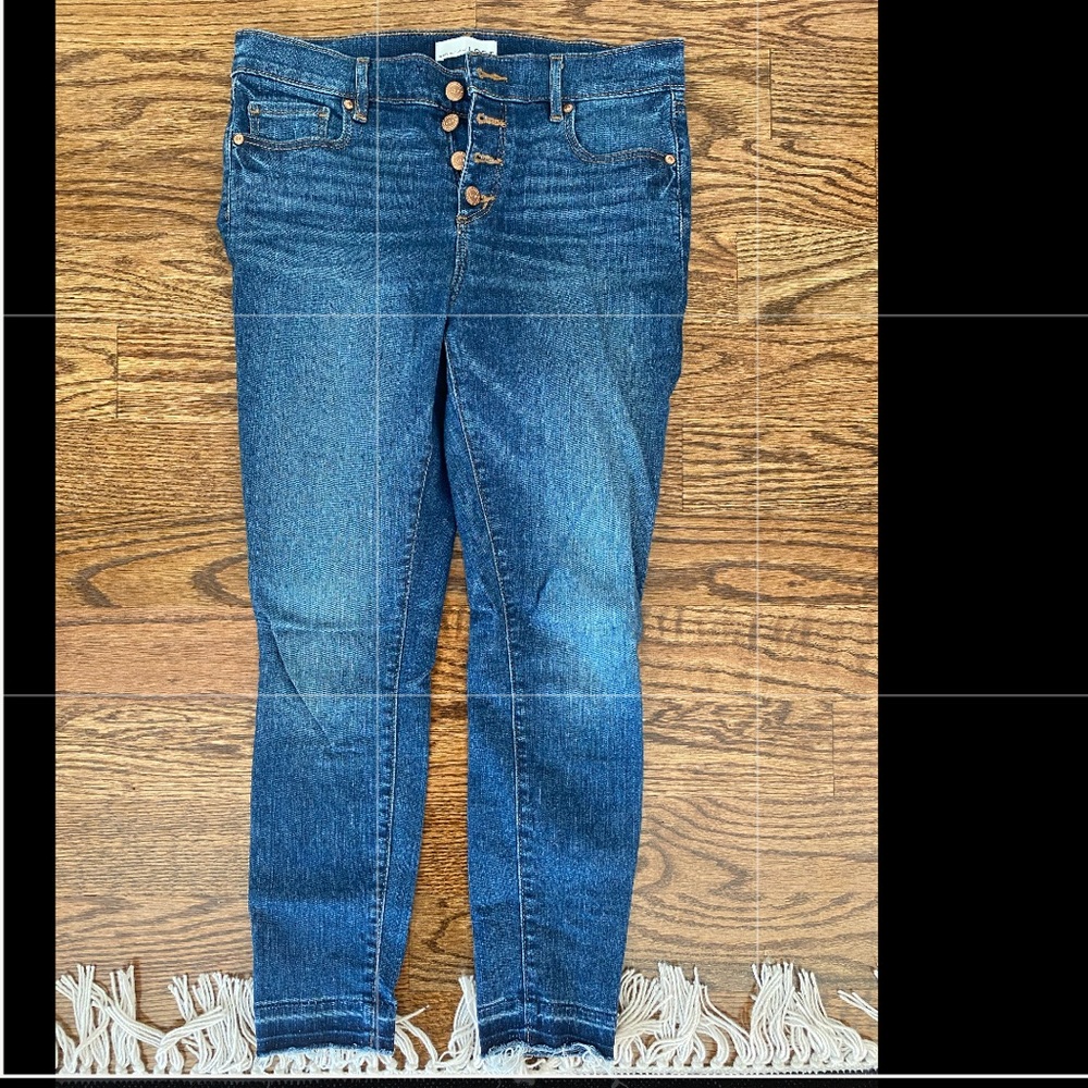 Petite skinny jeans